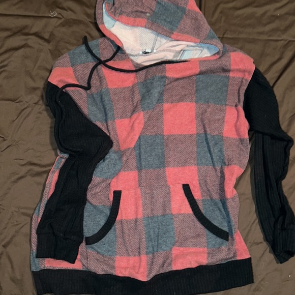 Sweater bundle - Picture 2 of 4